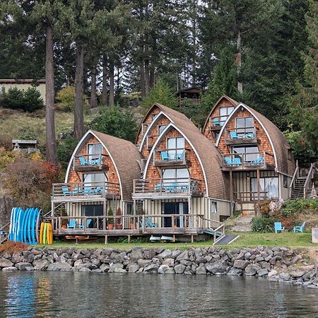 Jade Resort-Oceanfront Suites In Gowlland Harbour Heriot Bay Extérieur photo