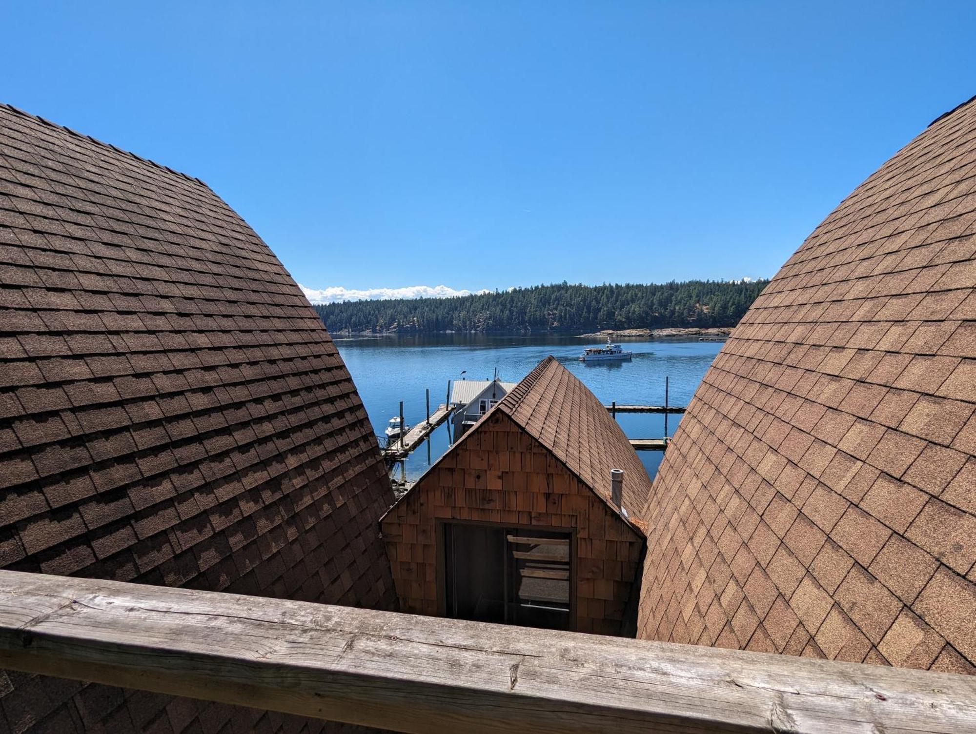 Jade Resort-Oceanfront Suites In Gowlland Harbour Heriot Bay Extérieur photo