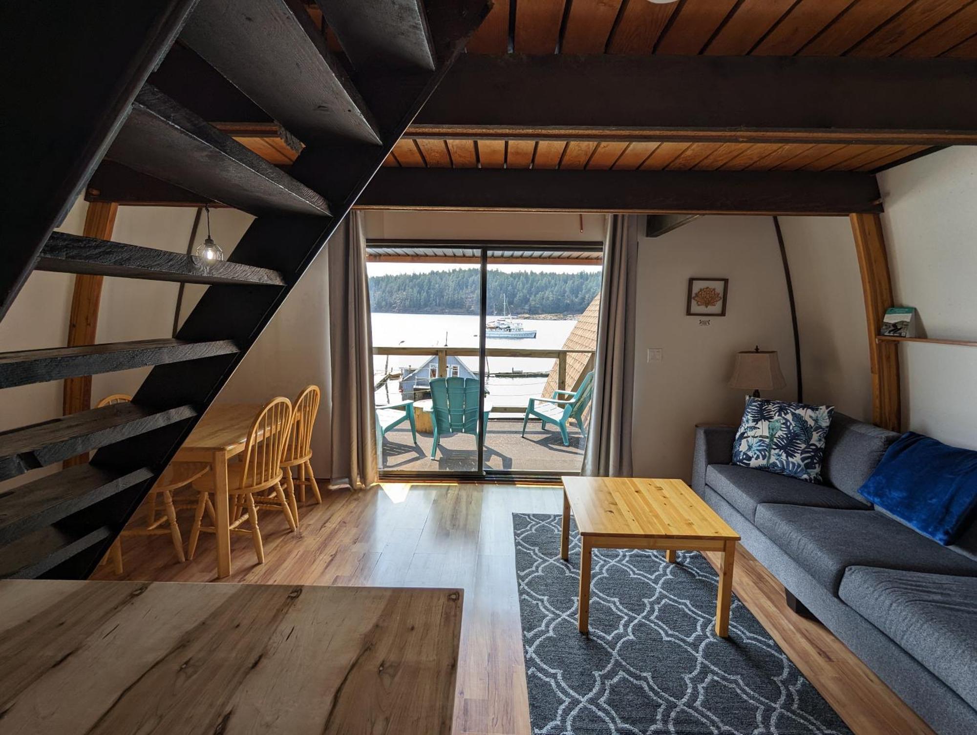 Jade Resort-Oceanfront Suites In Gowlland Harbour Heriot Bay Extérieur photo