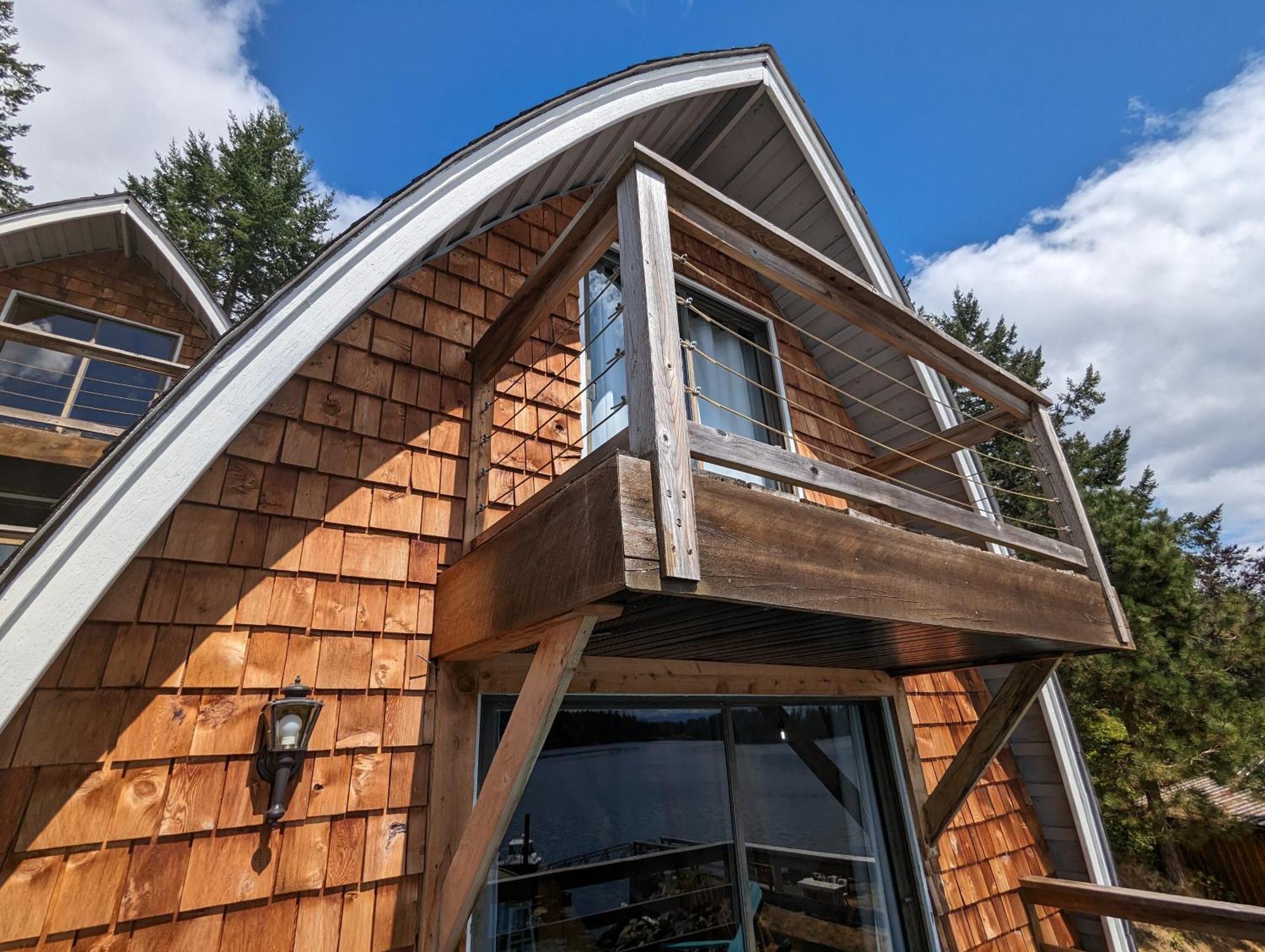Jade Resort-Oceanfront Suites In Gowlland Harbour Heriot Bay Extérieur photo