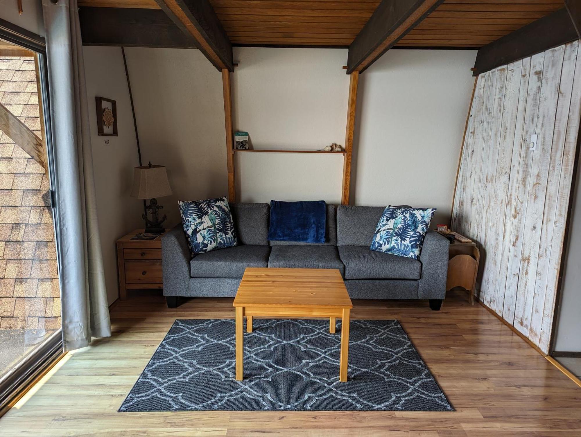 Jade Resort-Oceanfront Suites In Gowlland Harbour Heriot Bay Extérieur photo
