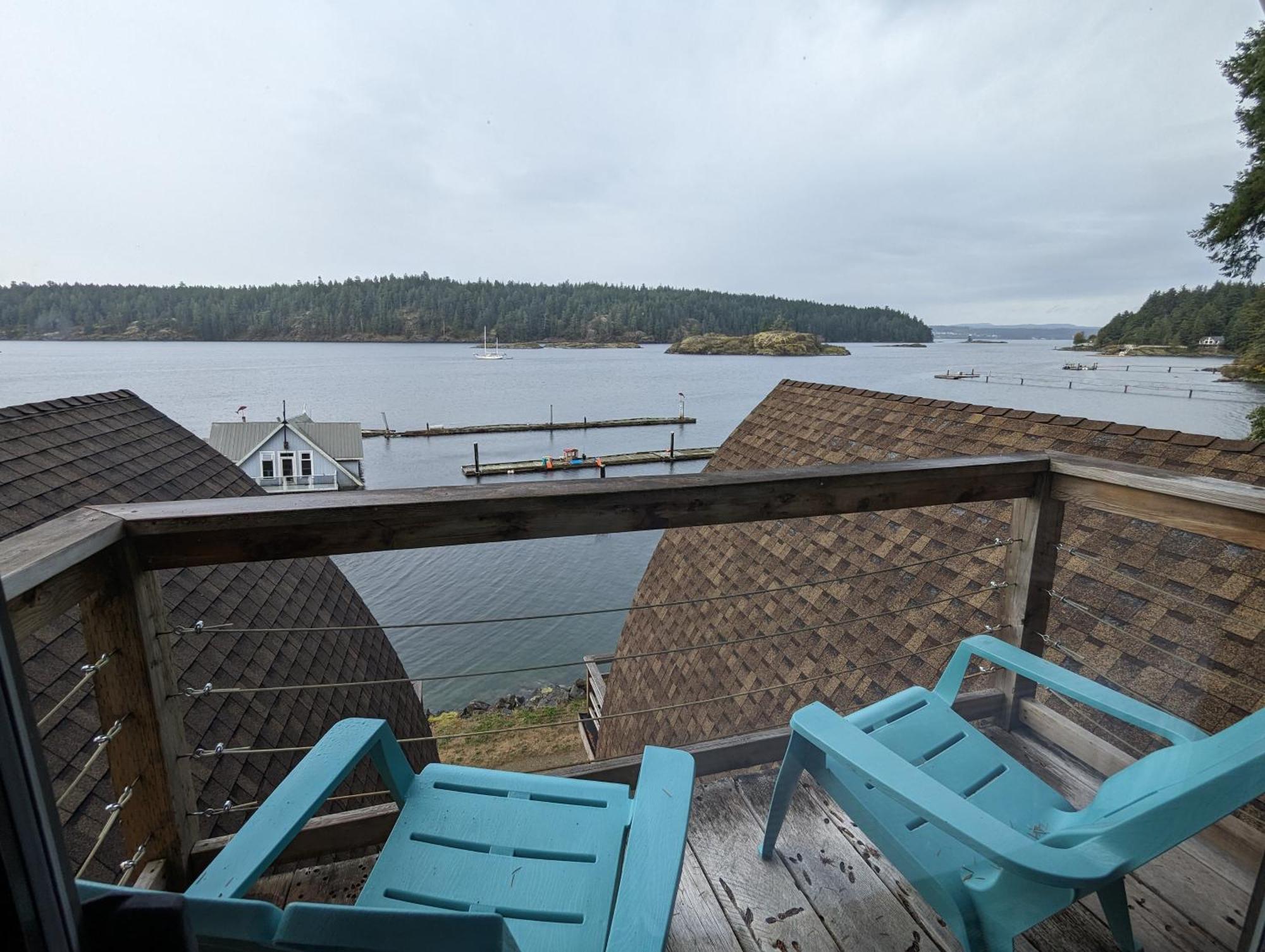 Jade Resort-Oceanfront Suites In Gowlland Harbour Heriot Bay Extérieur photo