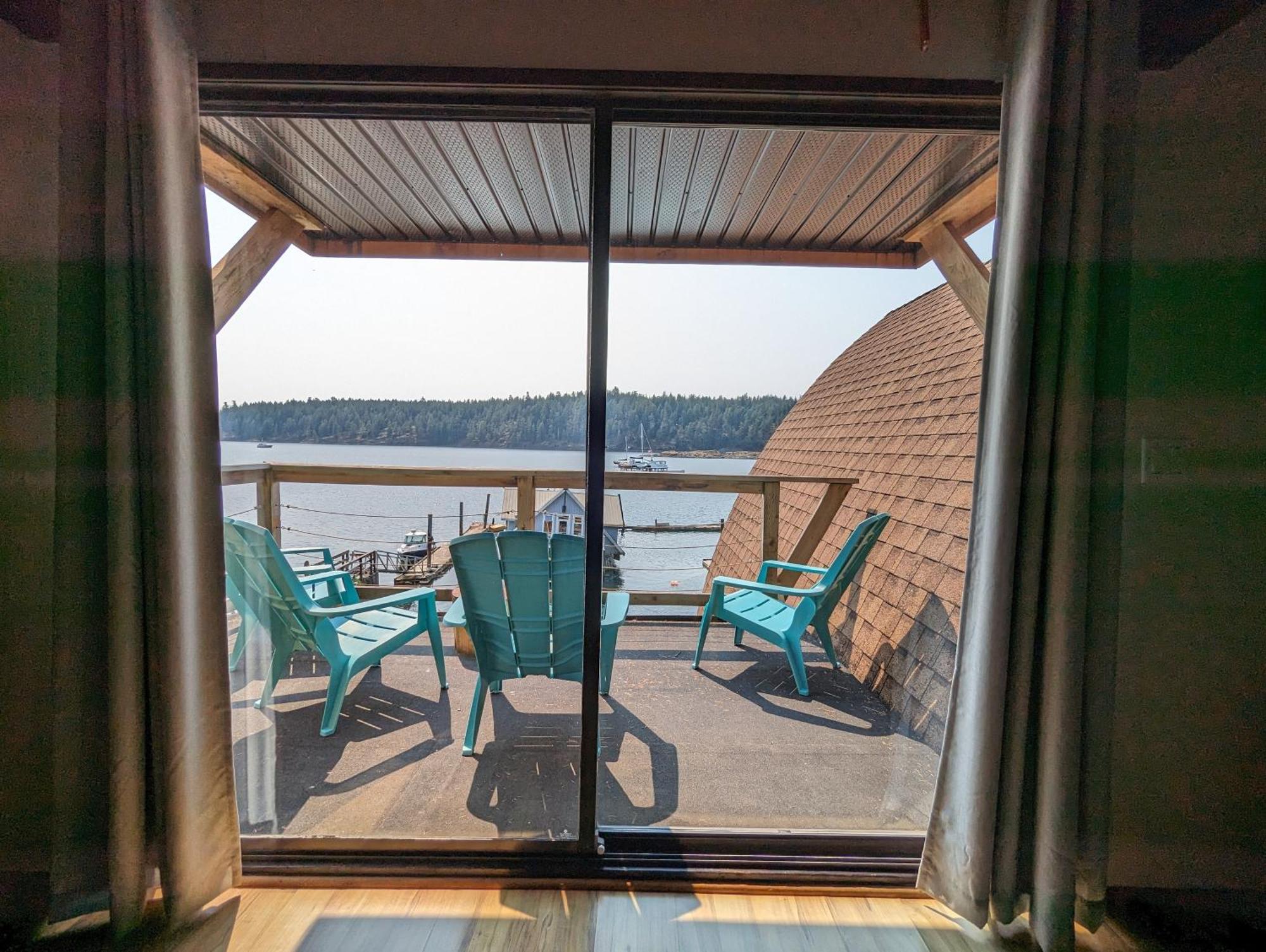 Jade Resort-Oceanfront Suites In Gowlland Harbour Heriot Bay Extérieur photo